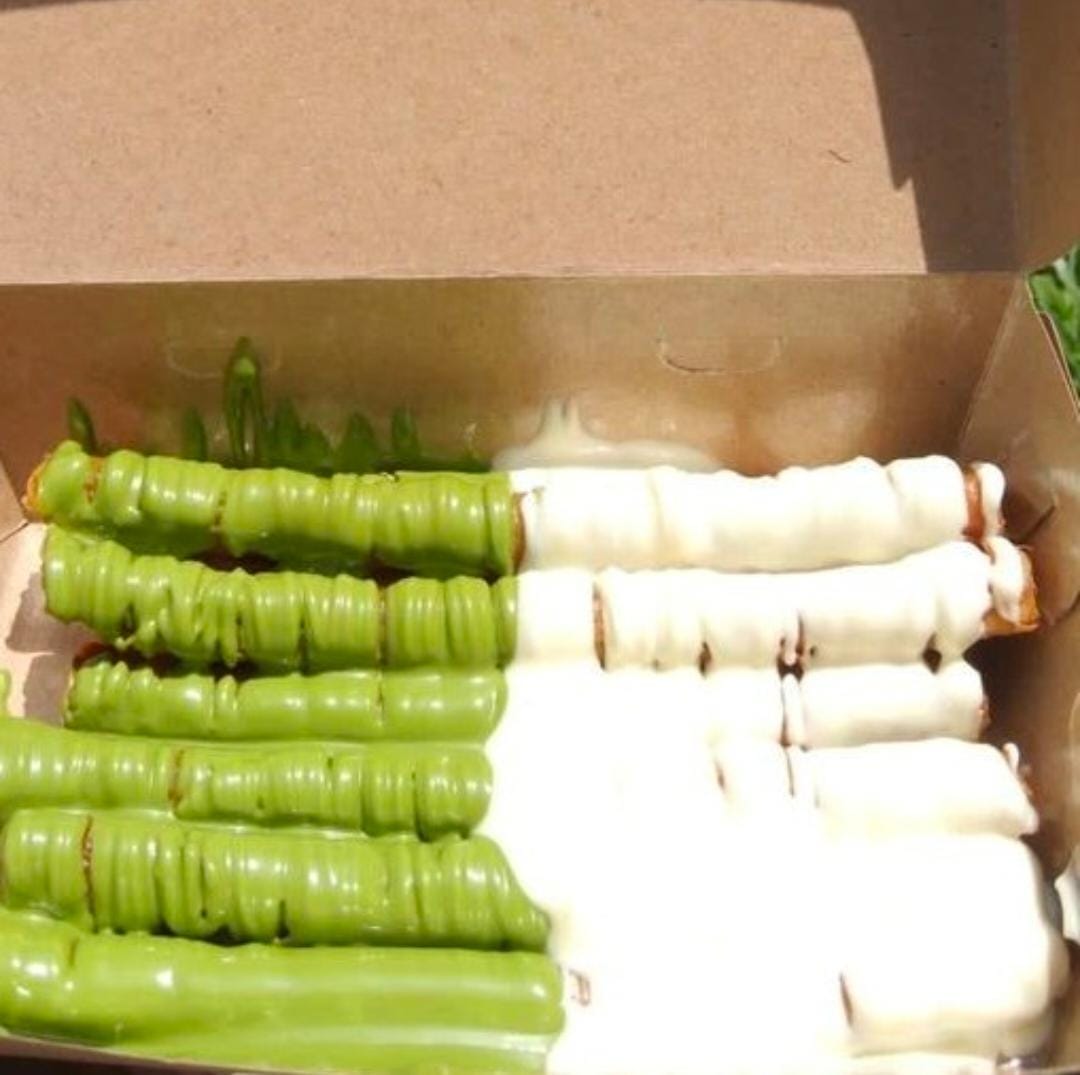 Pisang Roll Green Tea Tiramisu